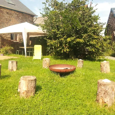Le Jardin Enchanteur, Chaleureuse Eco-responsable, Calme Et Accueillante * Loperec